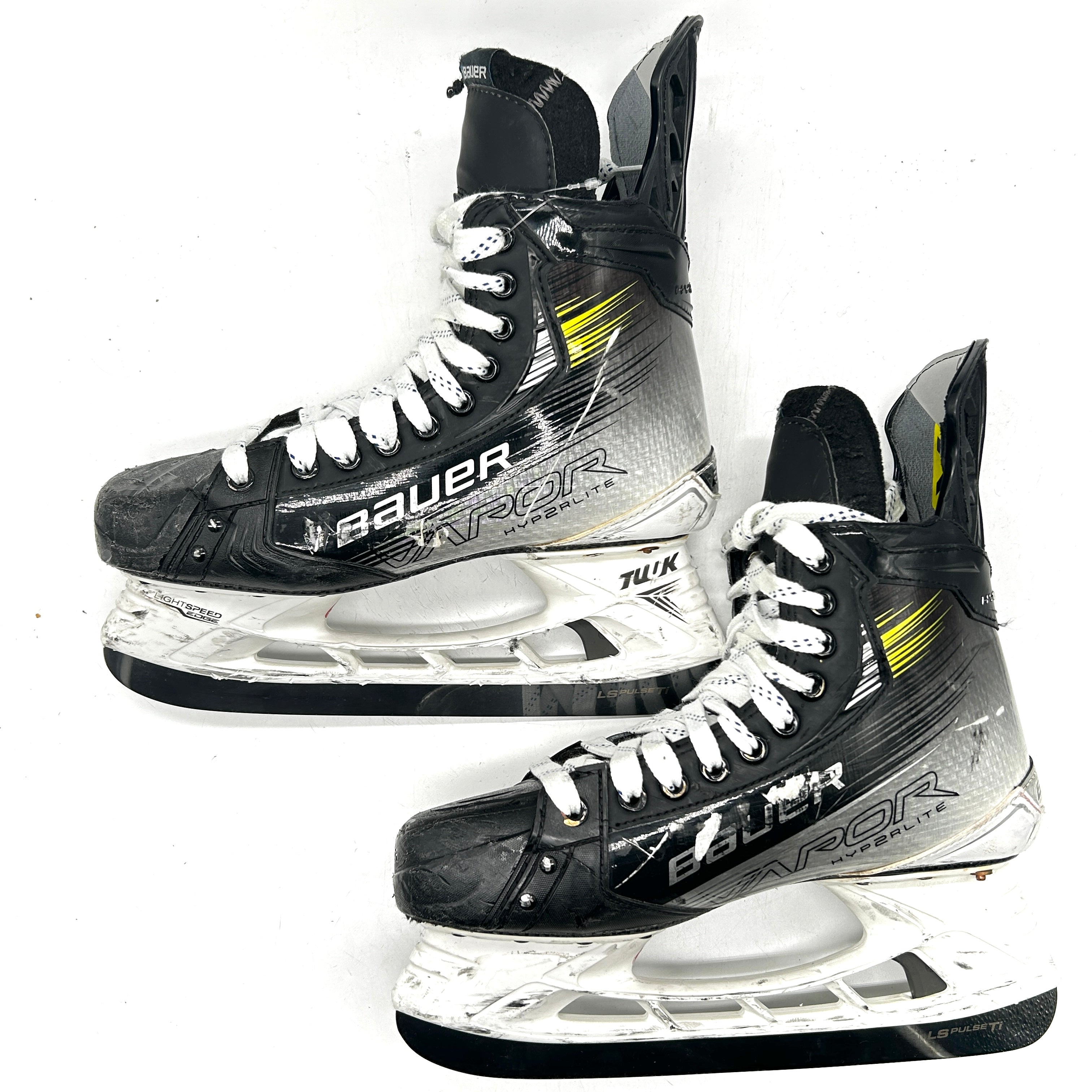 Bauer Vapor Hyperlite 2 - Used NHL Pro Stock Skates - Teuvo Teräväinen - Size 7.75D