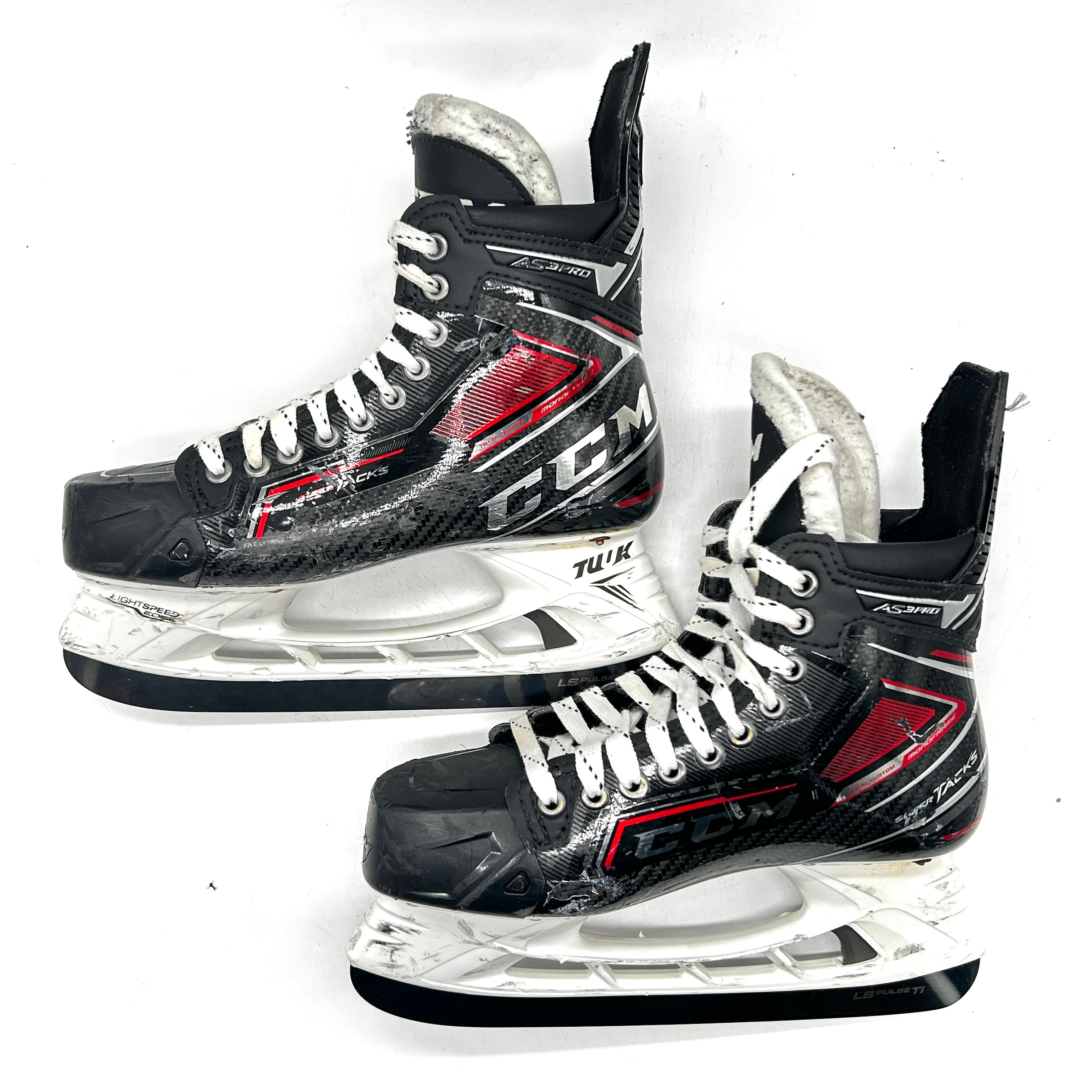 CCM SuperTacks AS3 Pro - Used NHL Pro Stock Skates - Jordan Martinook - Size 7