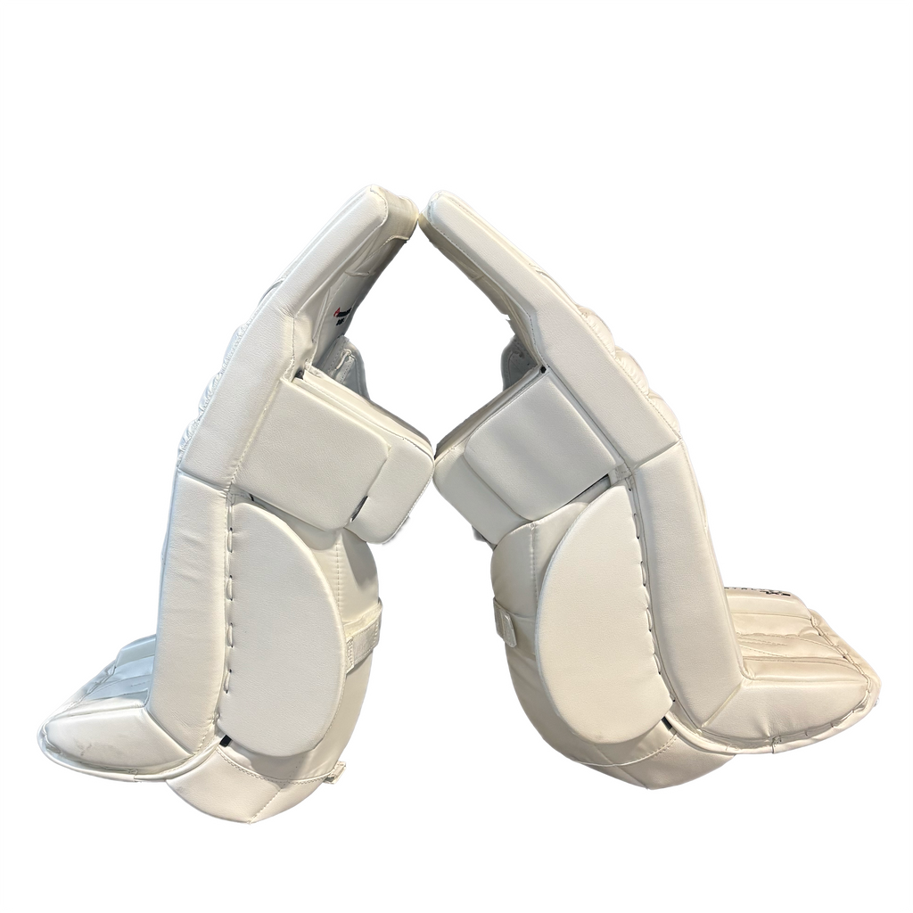 True Catalyst 7X3 - New Goalie Pad Set - Intermediate (White)