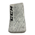 CCM Extreme Flex 5.5 - Used Full Right Junior Goalie Blocker (White)