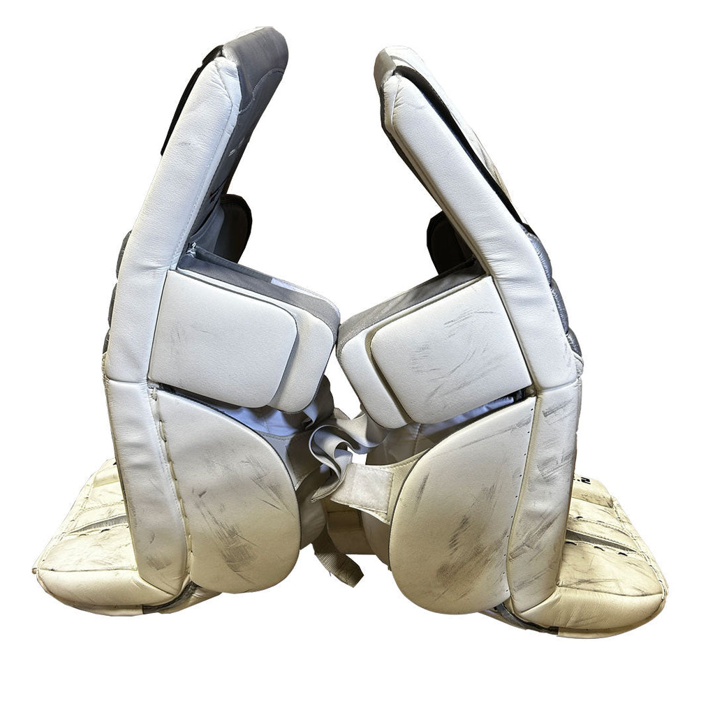 TRUE L12.2 - Used Pro Stock Goalie Pads (White/Grey/Black)