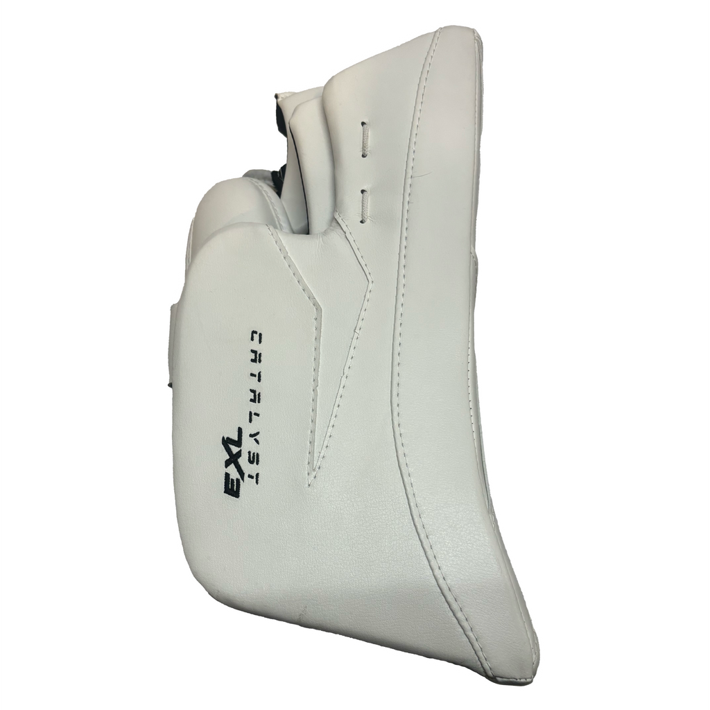 True Catalyst 7X3 - New Goalie Blocker - Intermediate (White)