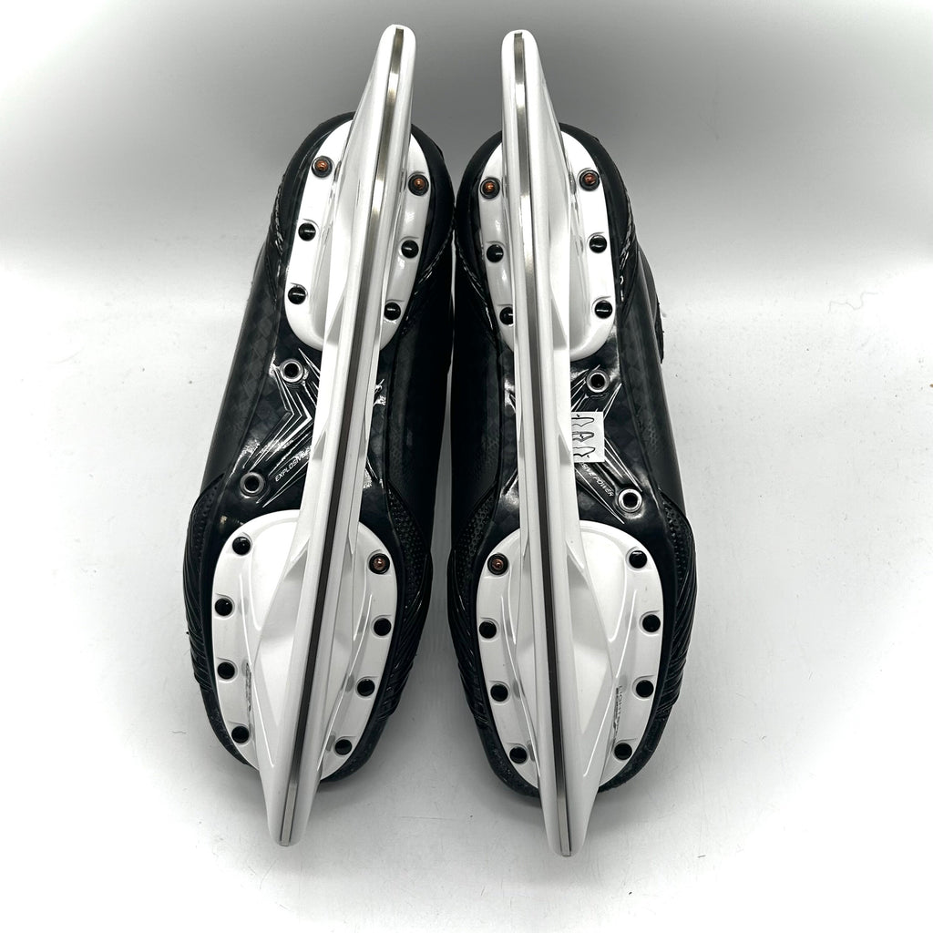 Bauer Supreme Shadow - NHL Pro Stock Skates - Jesperi Kotkaniemi - Size L: 8.75D/R: 8 7/8D