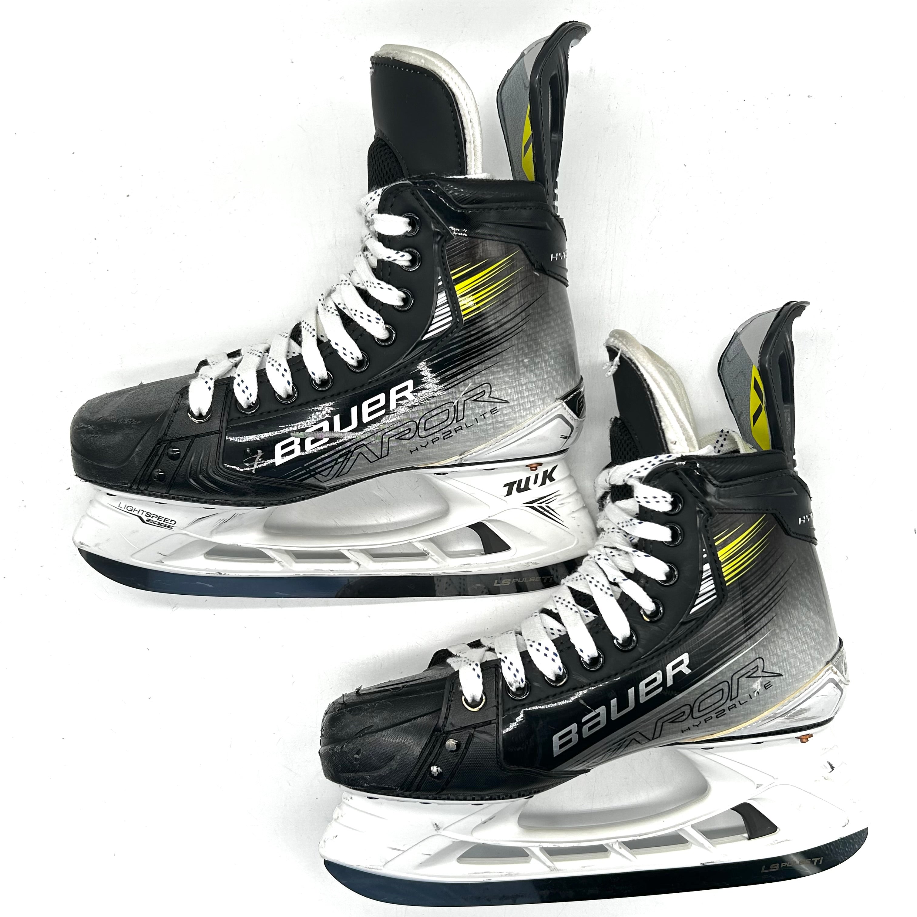 Bauer Vapor Hyperlite 2 - Used NHL Pro Stock Skates - Jesper Fast - Size 7.5D