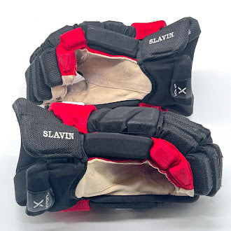 Bauer Vapor Hyperlite - Used NHL Pro Stock Glove - Jaccob Slavin (Black/Red)