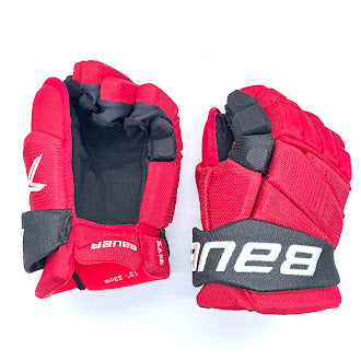 Bauer Vapor Hyperlite - NHL Pro Stock Glove - Ondrej Kase (Red/Black)