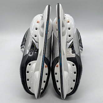 Bauer Vapor Hyperlite 2 - Pro Stock Hockey Skates - Size 8.5D Fit 3