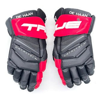 True Catalyst 9X - NHL Pro Stock glove - Calvin De Haan (Black/Red)